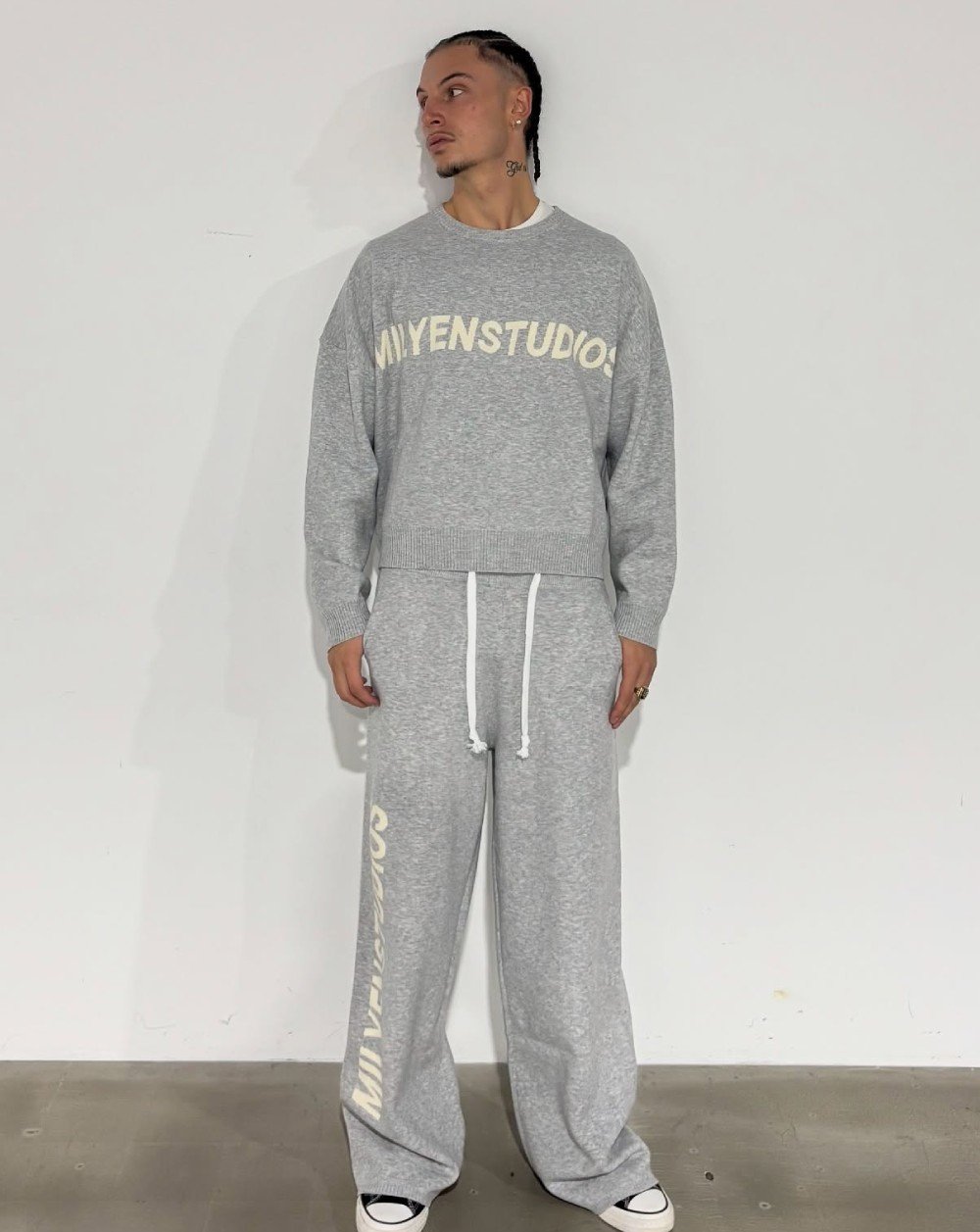 milyen-tracksuit